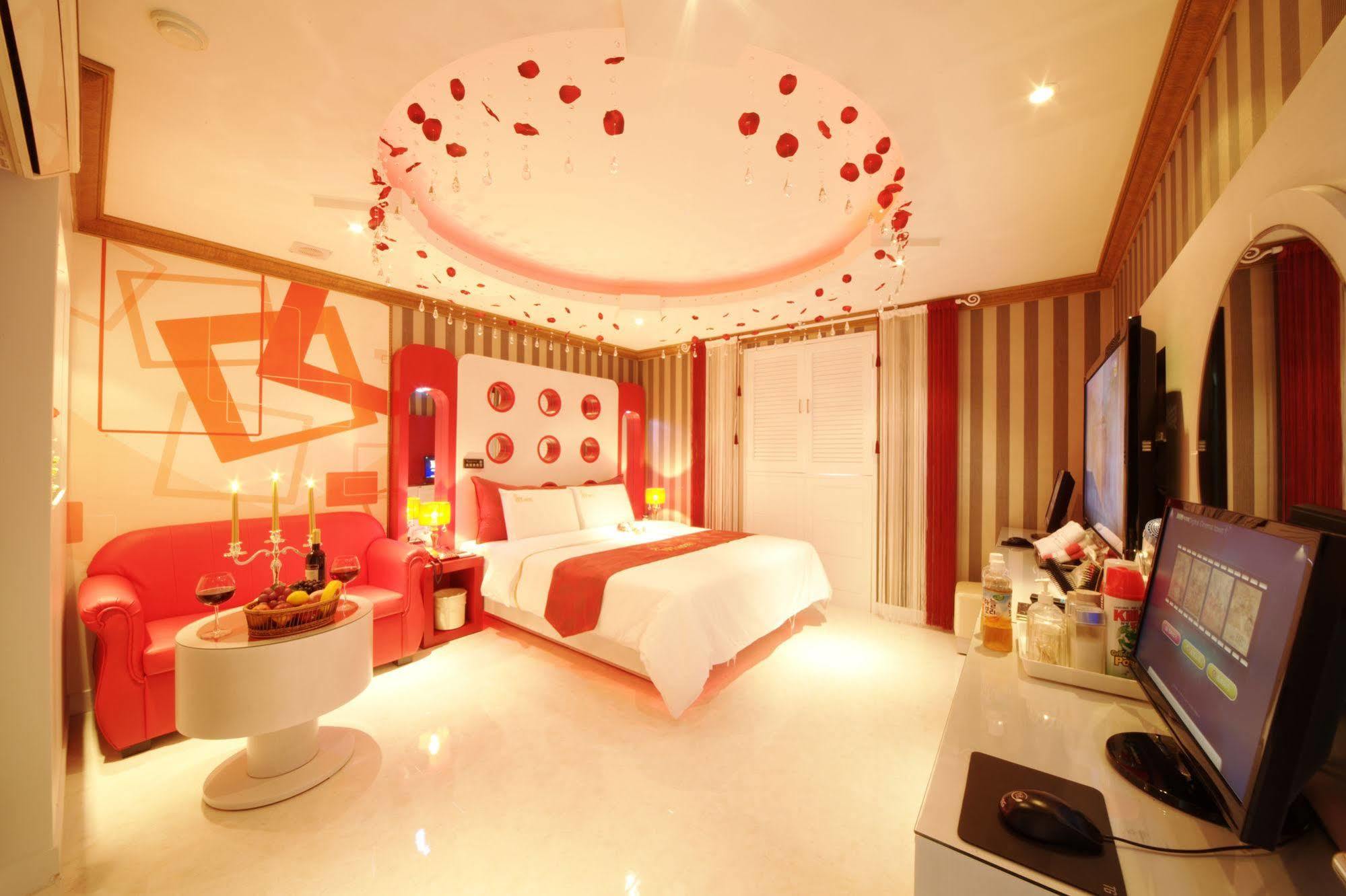 Ivy Hotel Ansan Exterior photo